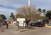 Saturan paisanos los Puentes al regresar a EU.