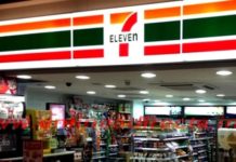 Rateros asaltan tienda comercial y se llevan dinero