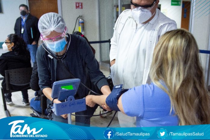 SST-011-2021.-Protegen a 19 mil 500 trabajadores de salud con vacuna anti COVID-19 en Tamaulipas (5)