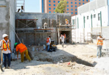 Inicia con obras el 2021: Constructores