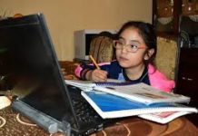 Oficial: reanudan clases virtuales 701 mil 787 alumnos de educación básica