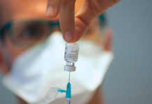 OMS: las vacunas antiCOVID podrían administrarse en el futuro sólo a niños