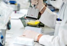 Cuba desarrolla cuatro tipos de vacuna contra el covid-19 y aspira a una vacunación masiva en el primer trimestre de este año