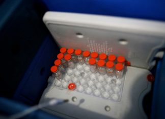 Crece 400% oferta de vacunas falsas contra covid en la dark web