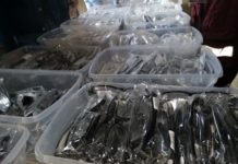 Entregan lentes graduados bajo programa Viendo hacia el Futuro