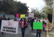 Colonos toman oficinas del INSUS