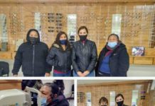 Nohemí Alemán hace entrega de lentes a familias