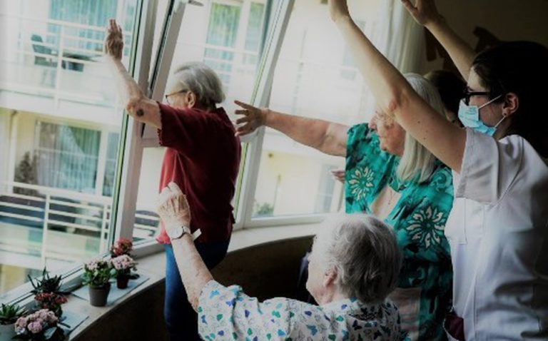 Abuelitos serán vacunados en el periodo de febrero a abril