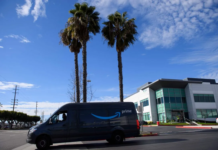Amazon confirma planes de instalar cámaras inteligentes en sus vehículos de reparto