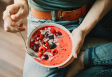 Anota estas 8 frutas y verduras con poder curativo en tu próxima lista de la compra