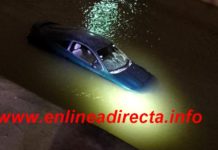 Cae unidad en canal de aguas negras Rodhe