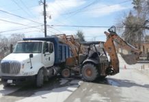 Realiza COMAPA Reynosa limpieza de red de drenaje en colonias