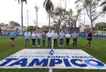 Moderniza Chucho Nader Plaza Primero de Mayo en el Golfo