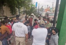 Migrantes mexicanos buscan asilo en EU desde hace un año