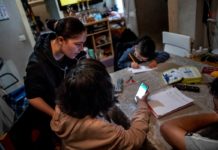 Maestros de Cobat piden apoyo a la federación
