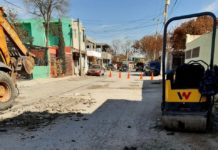 Reparan cuadrillas municipales pavimento en colonias