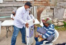 DIF Reynosa apoya a los abuelitos para el registro de la vacuna contra el COVID-19