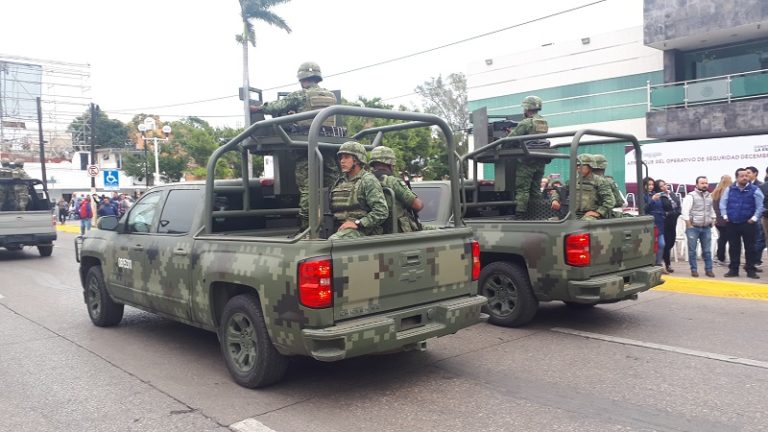Refuerza seguridad GN y Sedena mientras se resuelve conflicto con policías