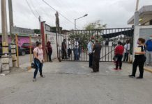 Caos en Cbtis 135 por apertura de vacunación a todos los abuelitos.