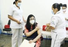 Vacunan a adultos mayores en Auditorio Municipal, Cuartel Militar y Parque Cultural Reynosa
