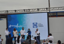 Entrega el PAN constancia del registro de Yahleel Abdala como candidata a la alcaldía
