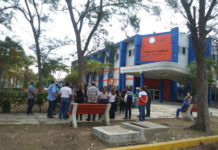 Mañana se vacunará a los abuelitos cuyos apellidos empiecen con A, B y C