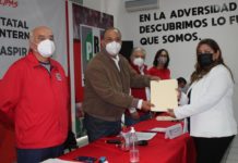 PRI registró sus candidatos