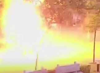 Rayo cae sobre personas que se refugiaban de lluvia; una murió