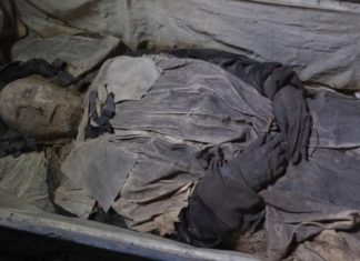 Un obispo del siglo XVII fue enterrado con un feto y finalmente los científicos saben por qué