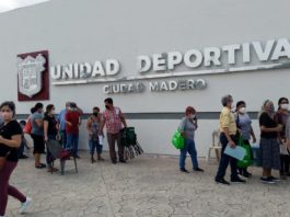 Brinda PC 55 atenciones a adultos mayores el primer día de vacunación.