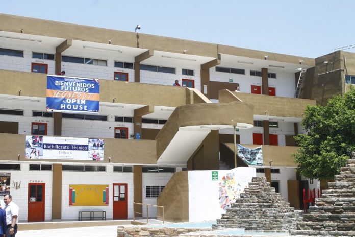 Universidades Reanudan.05182021