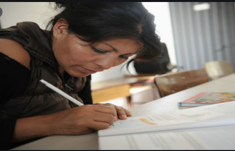 becas para mujeres