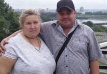 Mujer de 101 kilos es acusada del homicidio de su esposo; se sentó sobre él