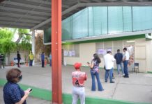 Inicia jornada electoral con casillas abiertas tarde y ausencia de funcionarios