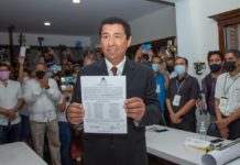 Recibe Mario López constancia de mayoría de votos de alcalde reelecto