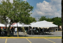 Maquiladoras trasladan a sus trabajadores a vacunarse