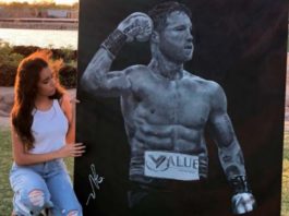 Joven crea pintura del ‘Canelo’ para pagar sus estudios y él le responde