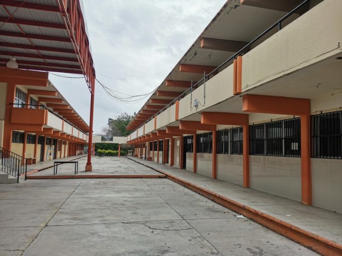 escuela vacia