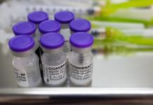 Vacunas COVID: Pfizer genera más anticuerpos que Sinovac, la cual podría necesitar una tercera dosis