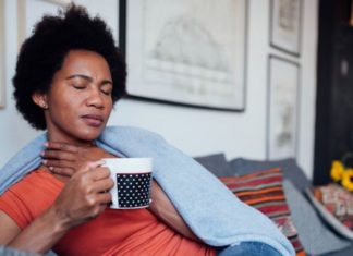 Covid-19: estoy completamente vacunado pero me siento mal, ¿debería hacerme la prueba?