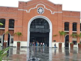 Apoyos del gobierno estatal piden locatarios para poder abrir sus locales en los nuevos mercados