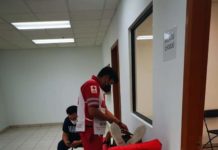 40 jóvenes con crisis nerviosa tras vacunas.