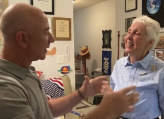 Una mujer de 82 años volará al espacio con Jeff Bezos en julio