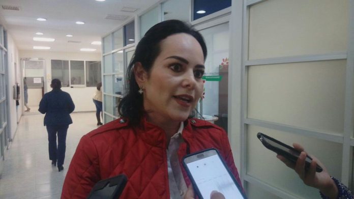 Carmen Lilia Canturosas