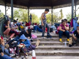 Continúan dando atención a migrantes infectados con COVID-19