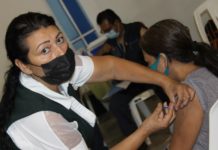 Mejora afluencia en vacunación Covid