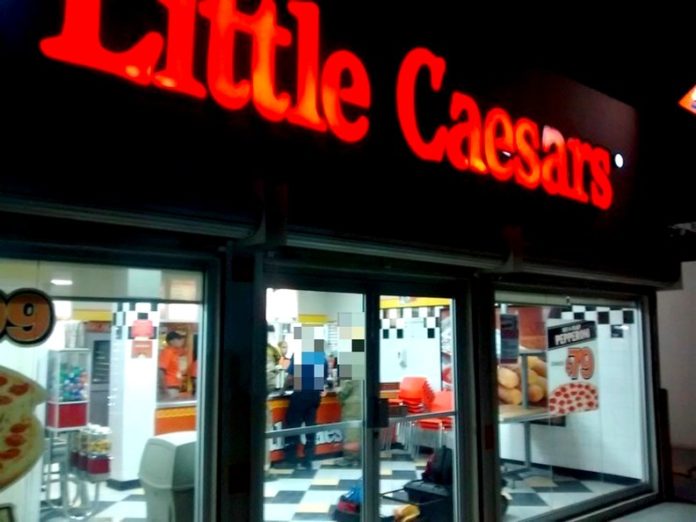 Rateros atracan a empleados de comercio y se dan a la fuga con el dinero
