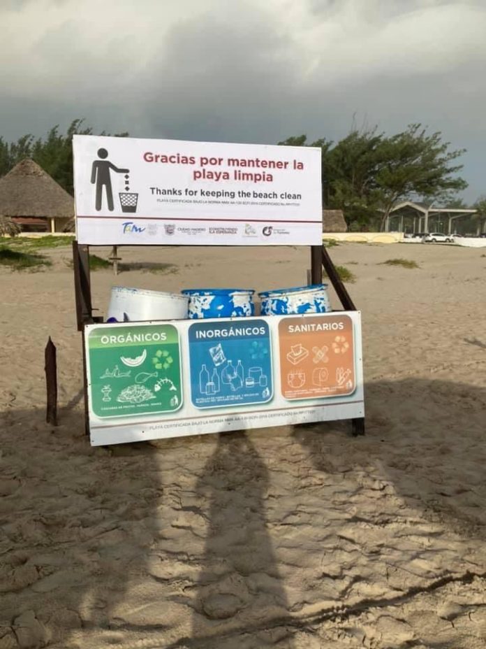 basura en la playa