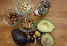 Comer menos grasas saturadas puede reducir, aunque ligeramente, el riesgo de infartos