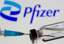 Pfizer promueve una tercera dosis contra la variante Delta, aunque reguladores de EE.UU. se oponen